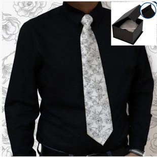 Corbata de corte clsico y elegante personalizada
